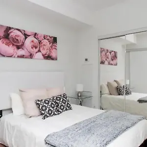 Appartement Kashaneh At Ice Toronto