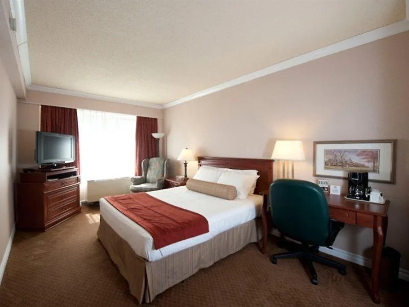 Capital Hill Hotel & Suites Ottawa